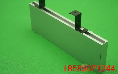 蘭州異形鋁方通廠家 五金產品研發的創新之路